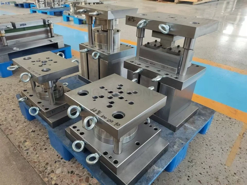 Custom Sheet Metal Stamping Parts, Metal Bending, Stainless Steel And Aluminum Precision Sheet Metal Stamping Dies high quality