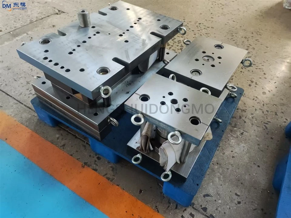 Metal Sheet And Aluminum Alloy Sheet Continuous Stretching Stamping Die factory